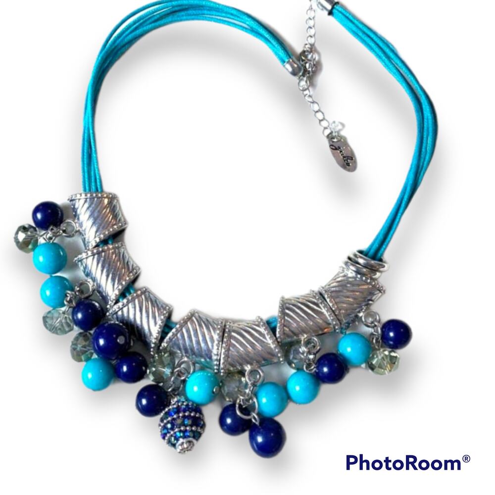 JULES blue tone collar statement necklace